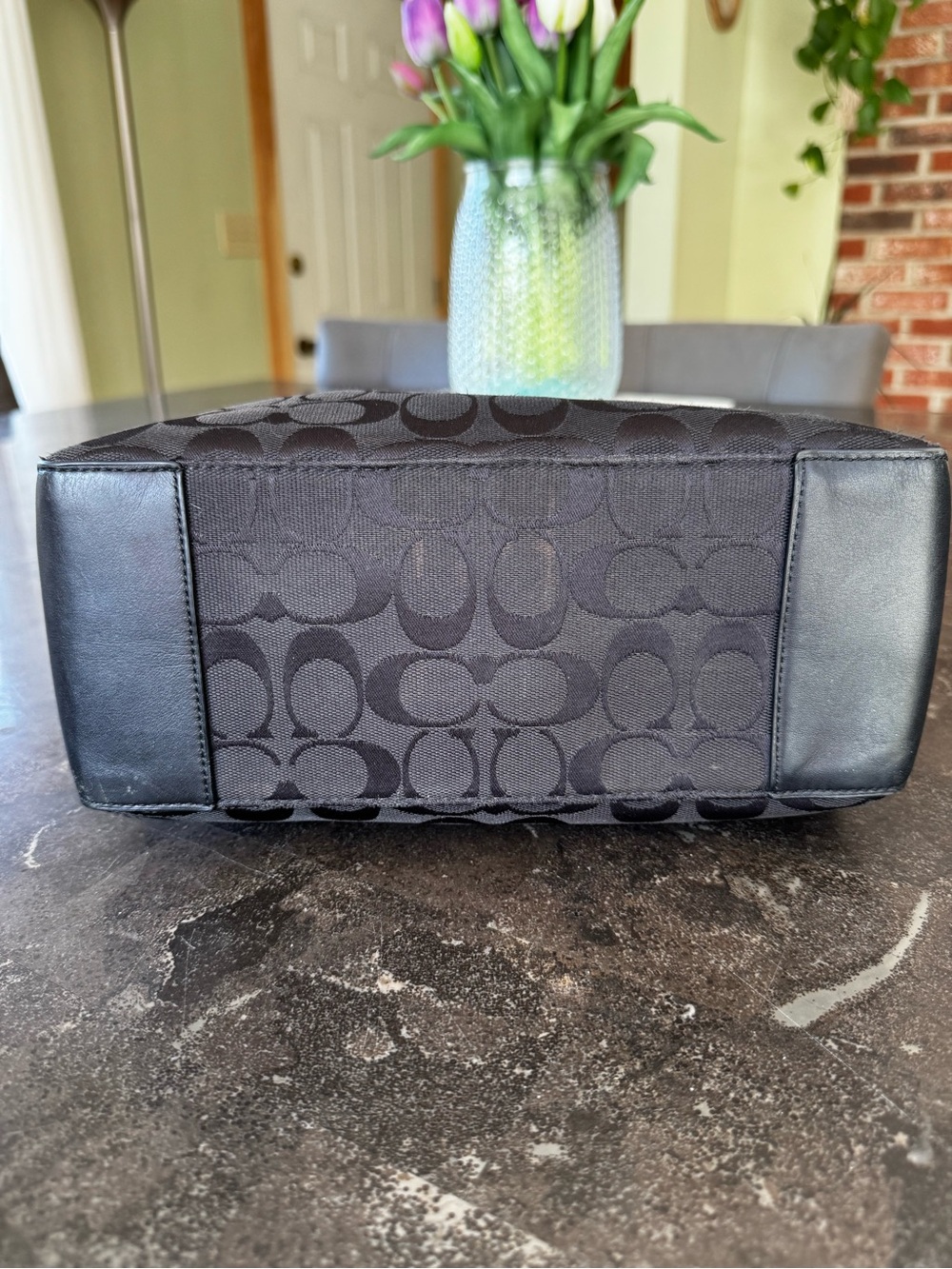 Coach Black Zip Top Tote (F36375) - Picture 3 of 12